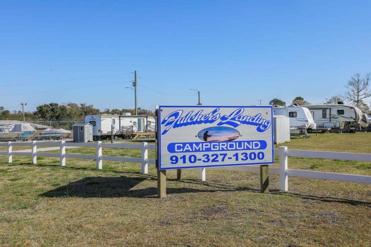 2Br Pet Friendly Home In Sneads Ferry With Parking Esterno foto