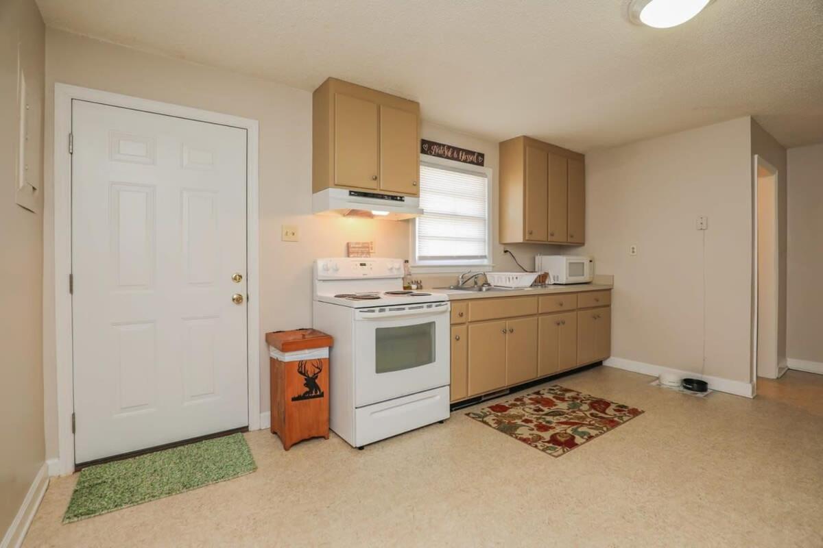 2Br Pet Friendly Home In Sneads Ferry With Parking Esterno foto